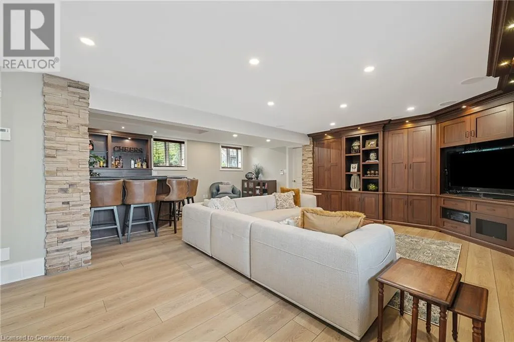 4618 SANDY COVE DR Drive