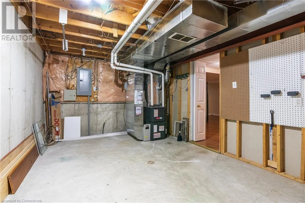 34 SOUTHBROOK Drive Unit# 3, #3