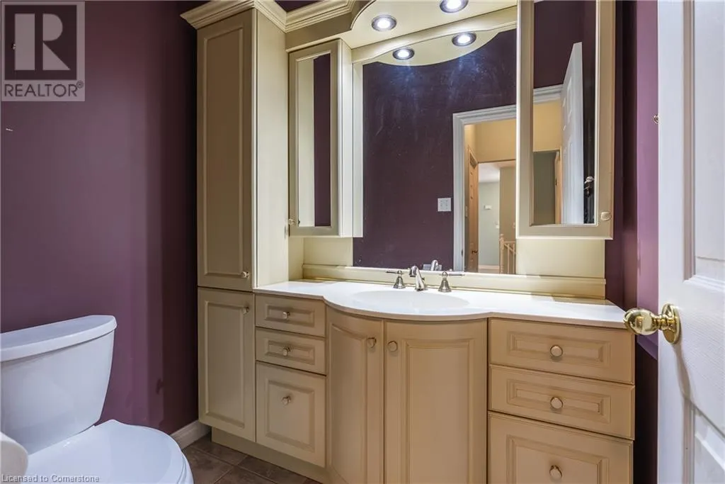 34 SOUTHBROOK Drive Unit# 3, #3
