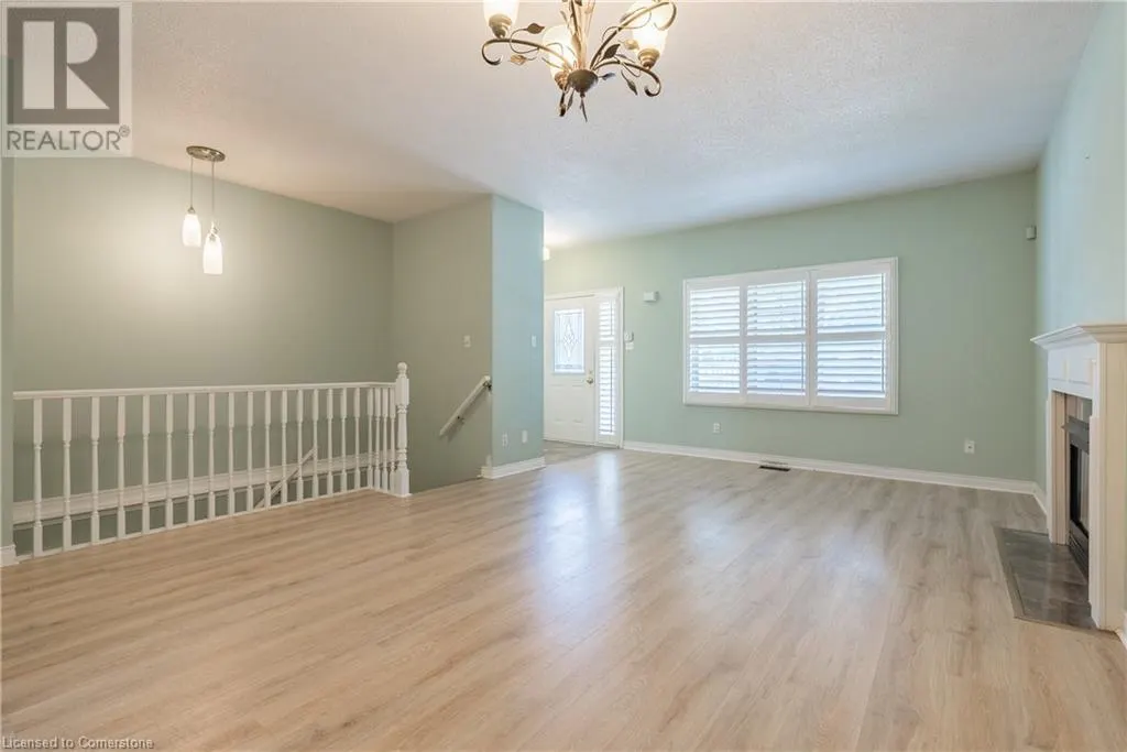 34 SOUTHBROOK Drive Unit# 3, #3
