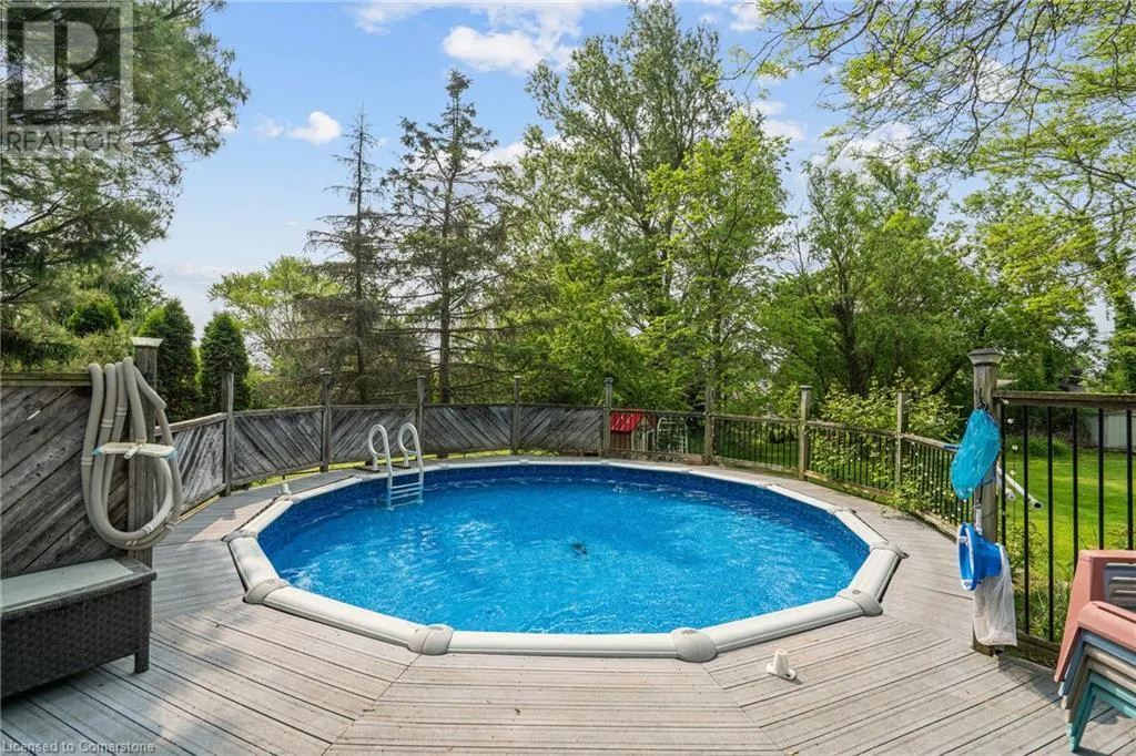 376 OLD GUELPH Road