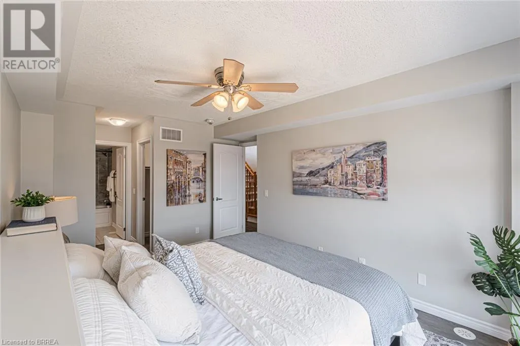 422 ATHABASCA Common