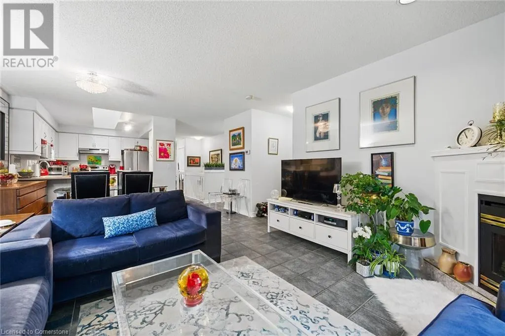 810 GOLF LINKS Road Unit# 31, #31