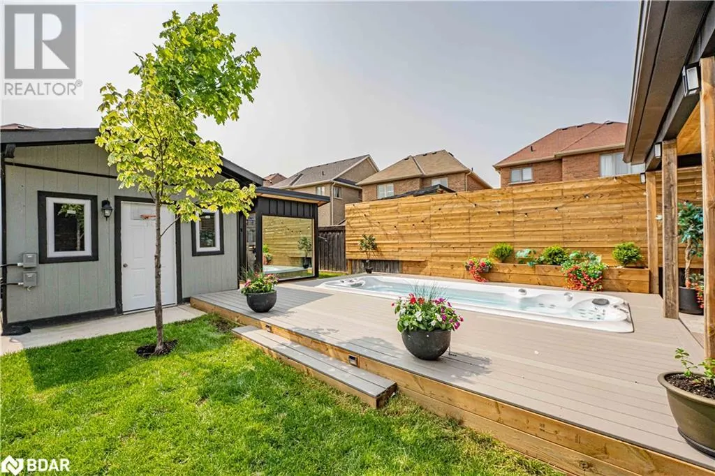 2199 DAWSON CRESCENT
