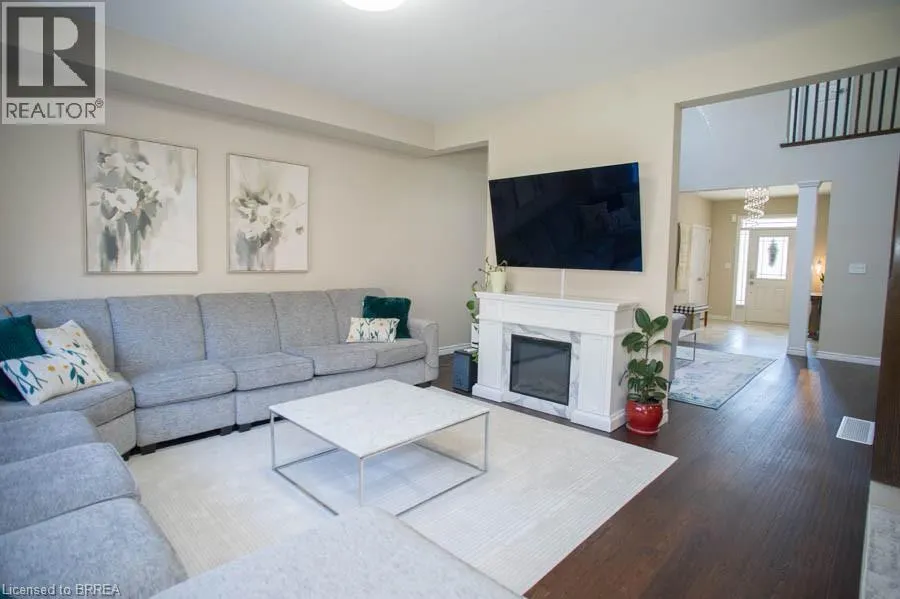 28 VIC CHAMBERS Place