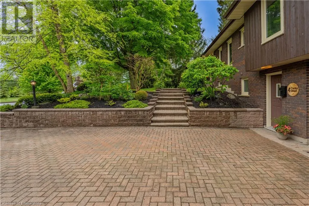 4 CEDAR Street