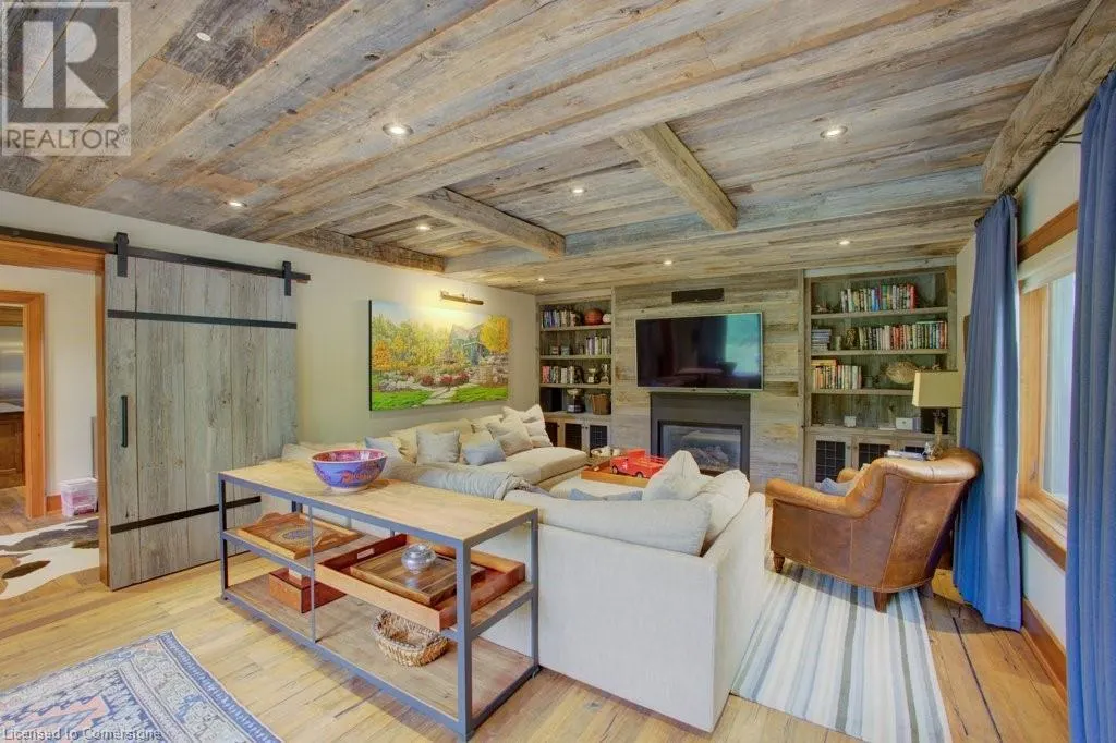 8429 POPLAR SIDE Road