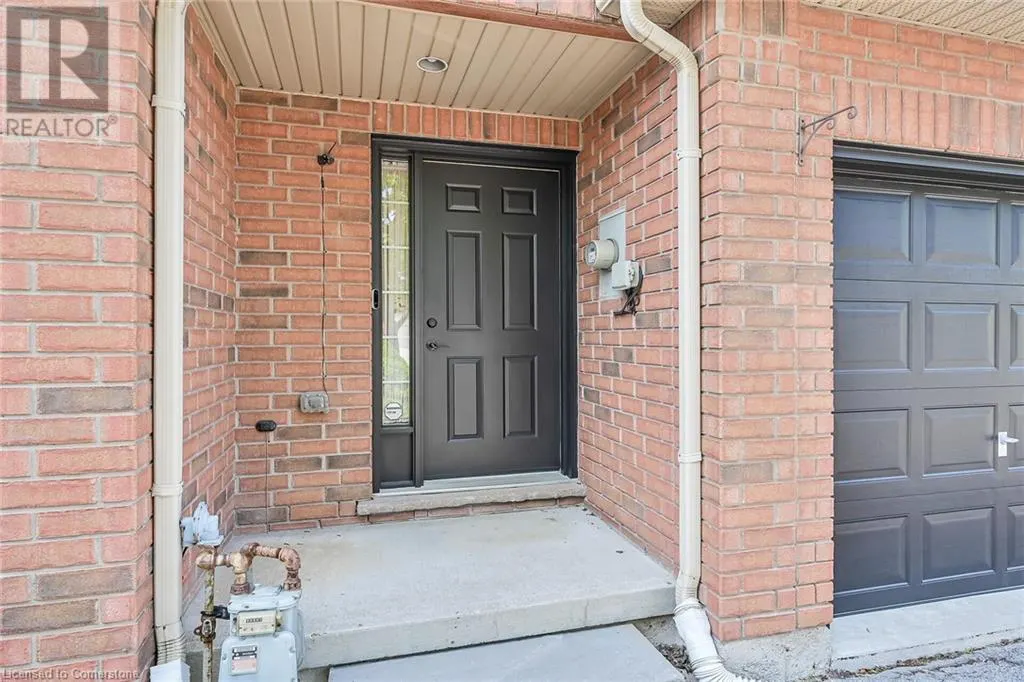 8 FAIRHAVEN Drive