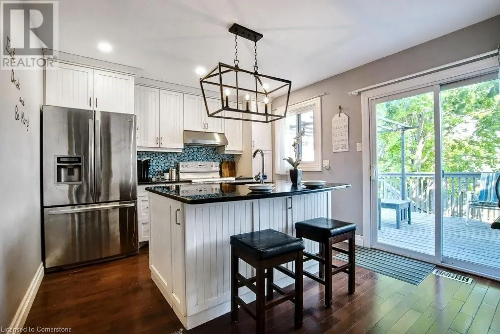 236 RITTENHOUSE Road