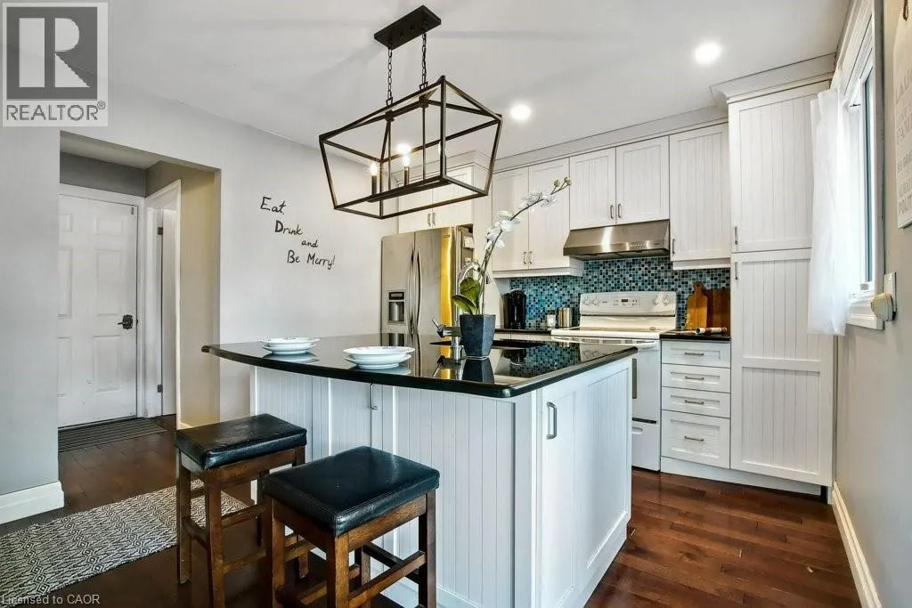 236 RITTENHOUSE Road