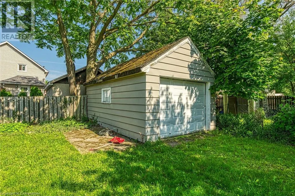 70 CONCORD AVENUE Avenue