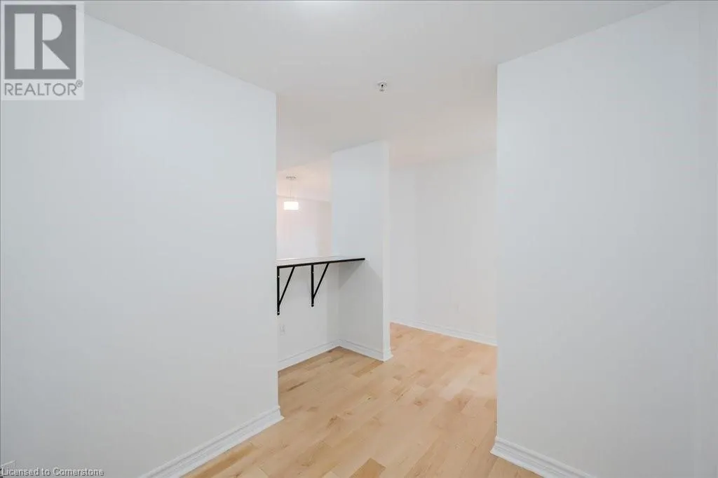 41 GOODWIN Drive Unit# 202, #202