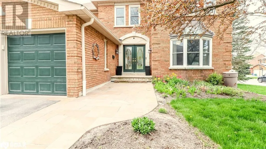 37 FALLING BROOK Drive
