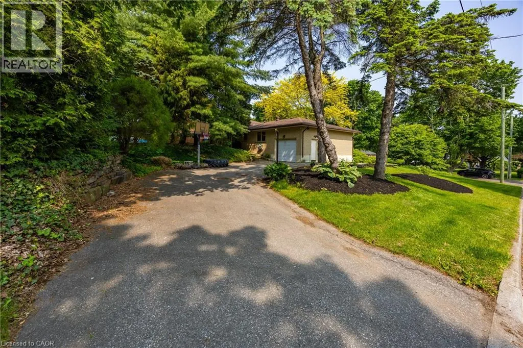 12 SUNSET Drive