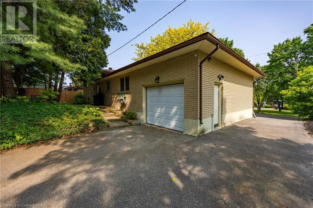 12 SUNSET Drive
