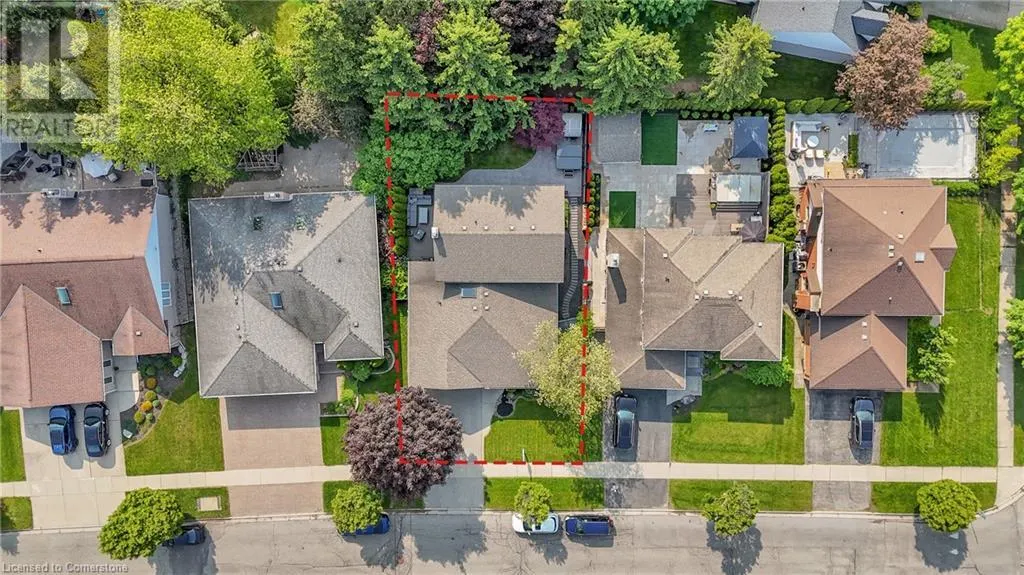 34 DAIMLER Drive