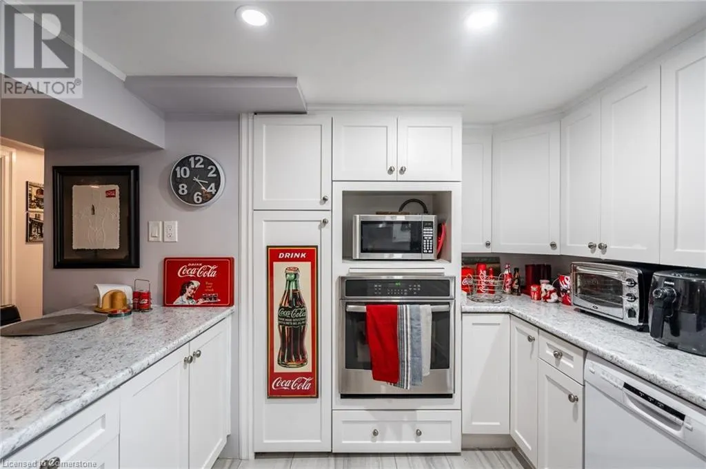 678 MOHAWK Road