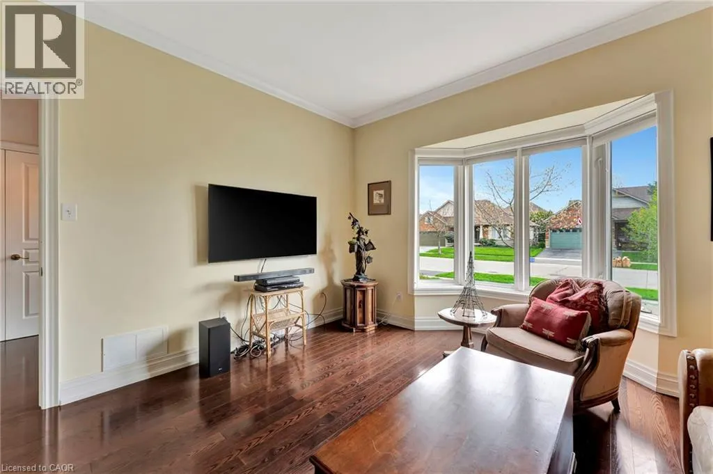 32 COBBLESTONE Drive