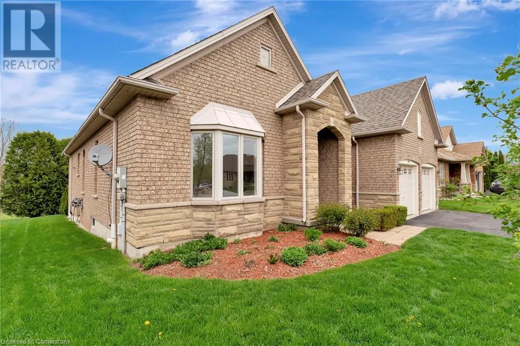 32 COBBLESTONE Drive