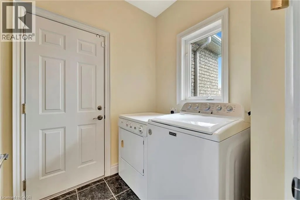32 COBBLESTONE Drive
