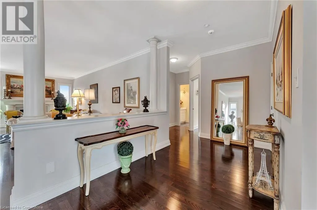 32 COBBLESTONE Drive
