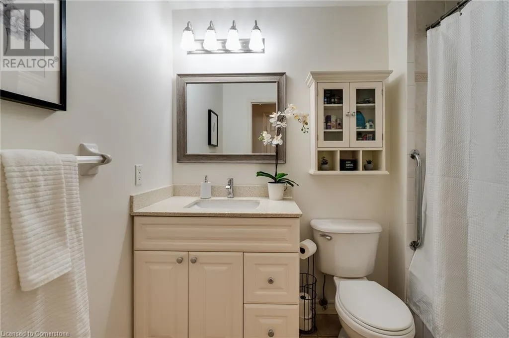 262 DUNDAS Street E Unit# 105, #105