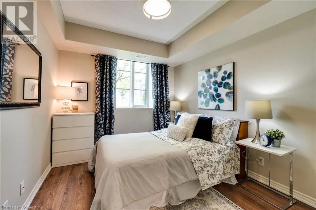 262 DUNDAS Street E Unit# 105, #105