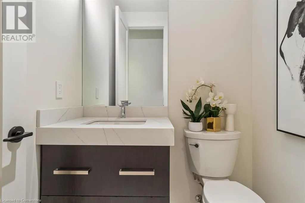 123 MAURICE Drive Unit# 105, #105