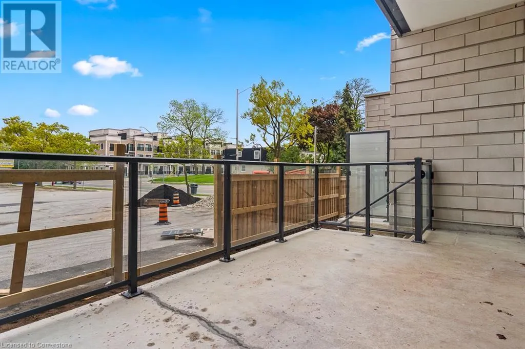 123 MAURICE Drive Unit# 105, #105