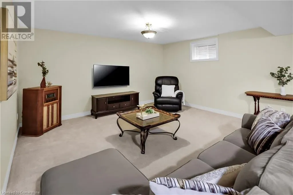 8 MUSCAT Drive Unit# 4, #4