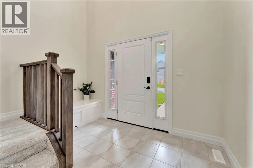 4 LIVINGSTON Drive