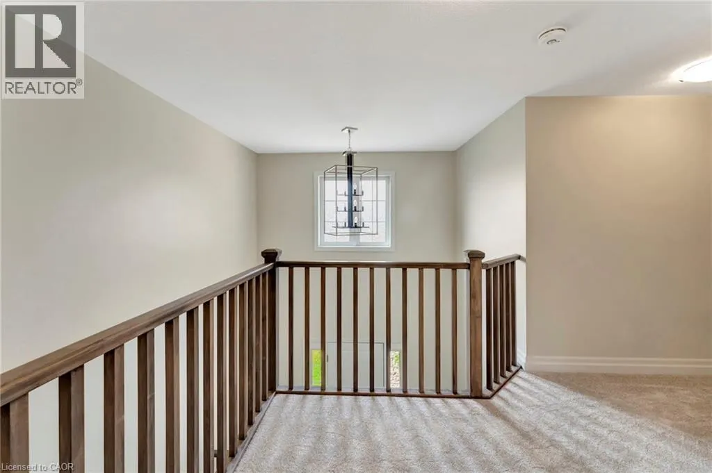 4 LIVINGSTON Drive