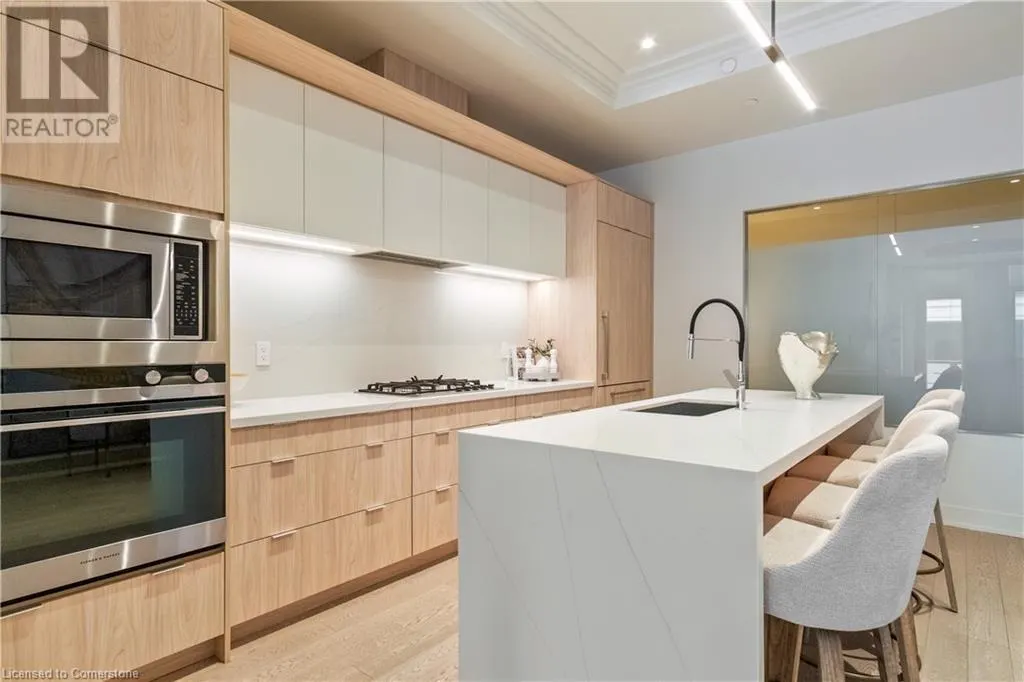 123 MAURICE Drive Unit# 103, #103