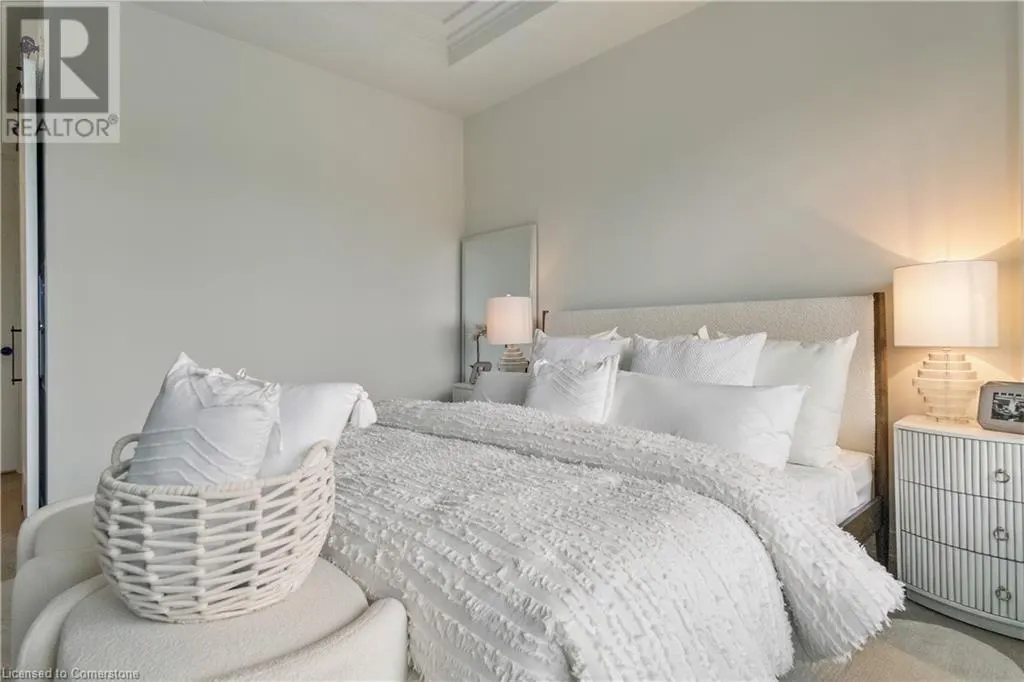 123 MAURICE Drive Unit# 103, #103