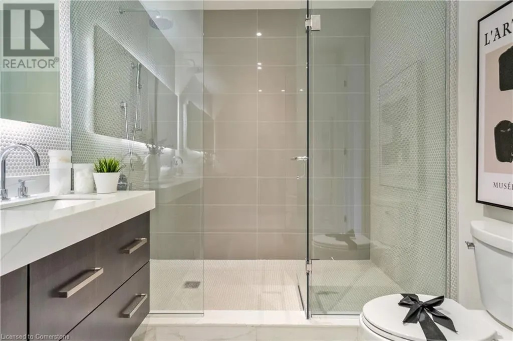 123 MAURICE Drive Unit# 406, #406
