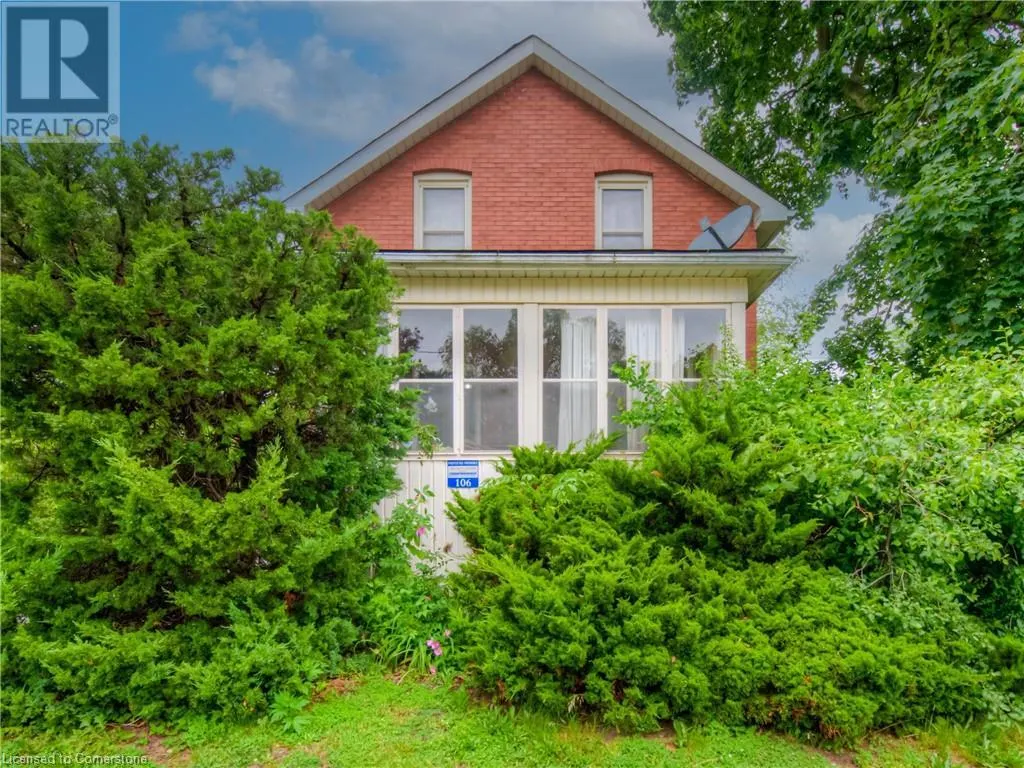 106 SELKIRK Street