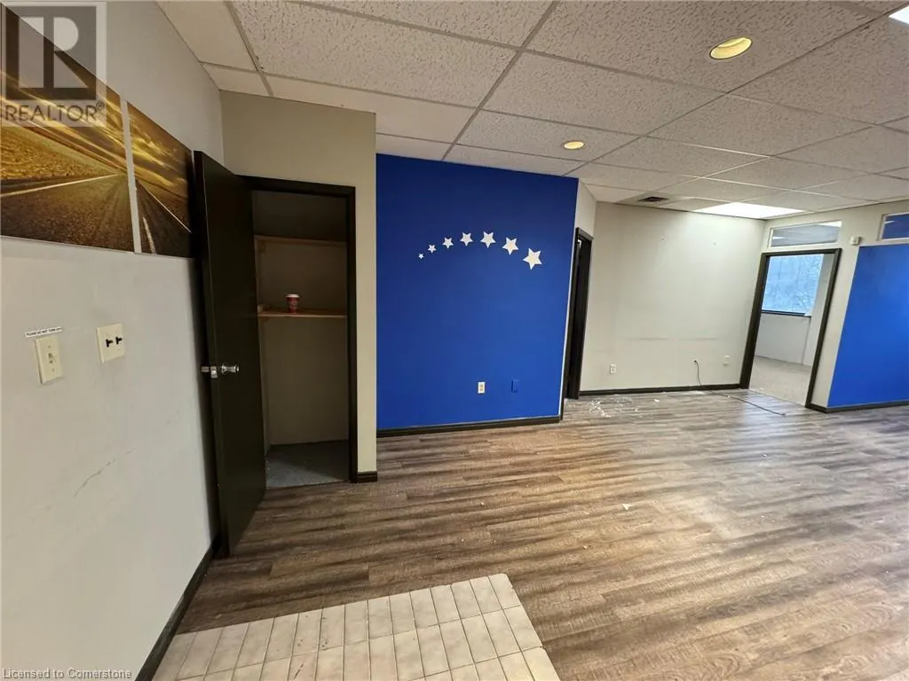 1030 UPPER JAMES Street Unit# 309, #309