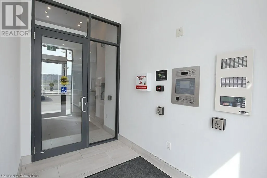 560 NORTH SERVICE Road Unit# 304, #304