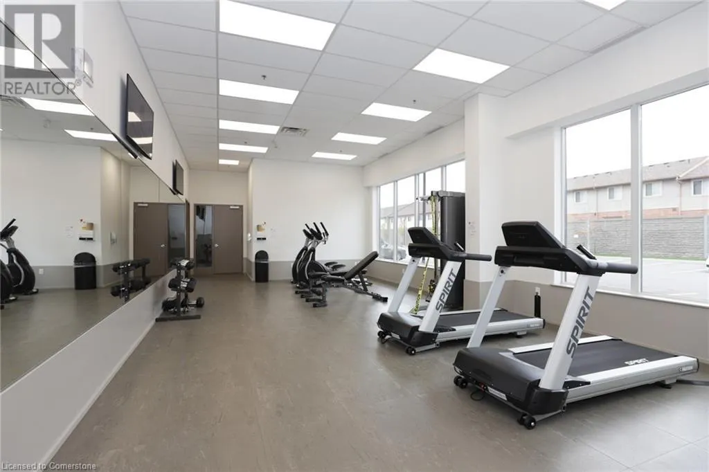 560 NORTH SERVICE Road Unit# 304, #304