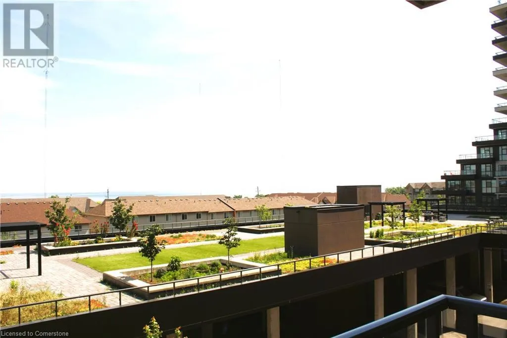 560 NORTH SERVICE Road Unit# 304, #304