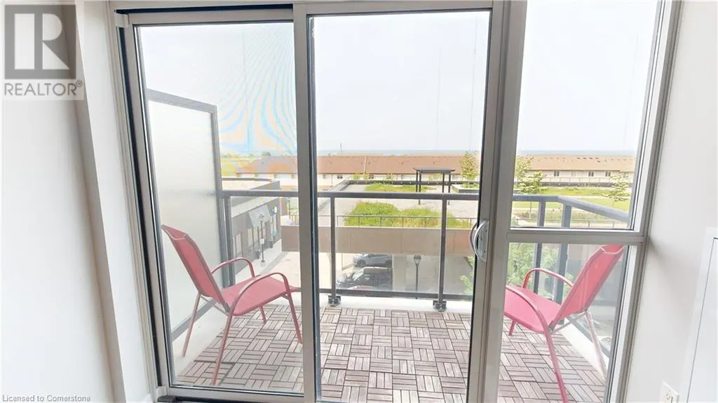 560 NORTH SERVICE Road Unit# 304, #304