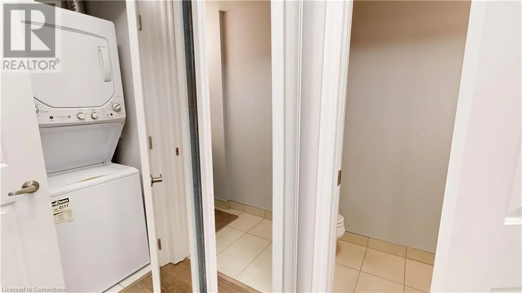 560 NORTH SERVICE Road Unit# 304, #304