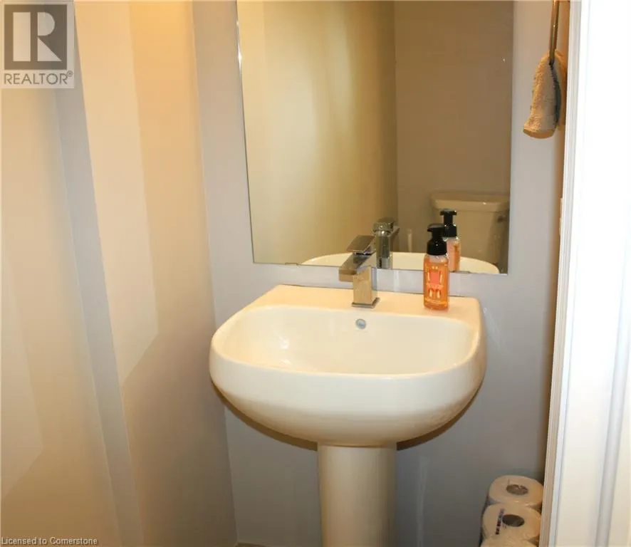 560 NORTH SERVICE Road Unit# 304, #304