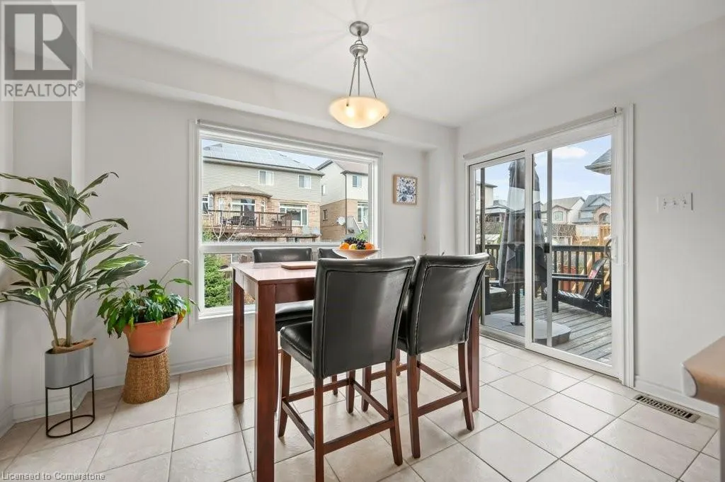 36 RAY Crescent