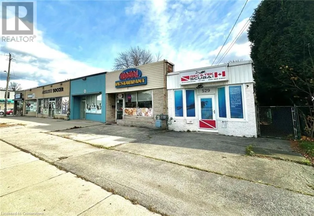 527 UPPER SHERMAN Avenue