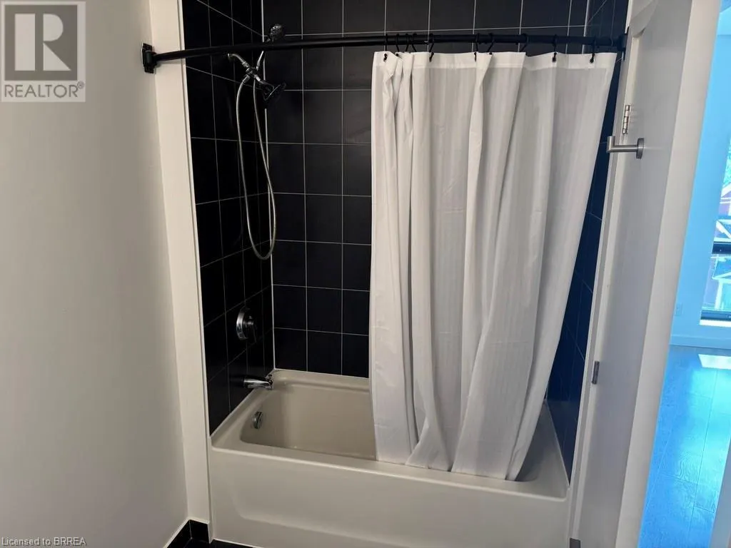 690 KING Street W Unit# 406, #406