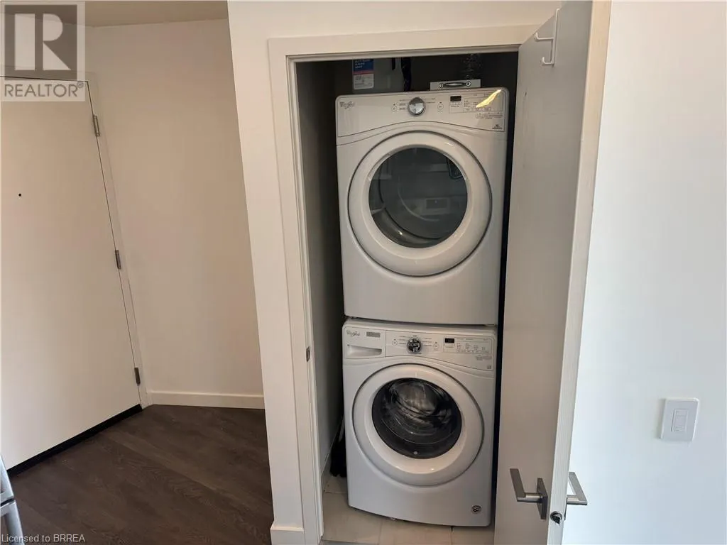 690 KING Street W Unit# 406, #406