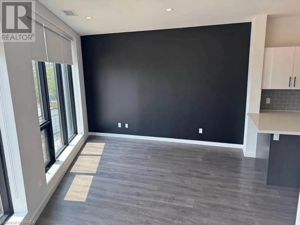 690 KING Street W Unit# 406, #406