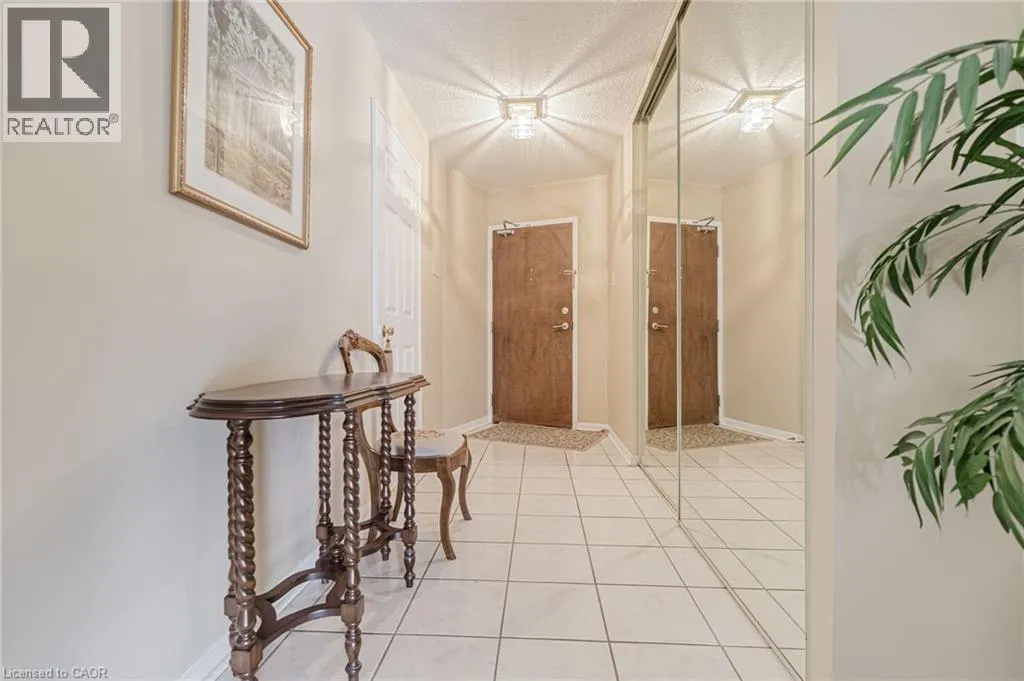 1230 MARLBOROUGH Court Unit# 210, #210