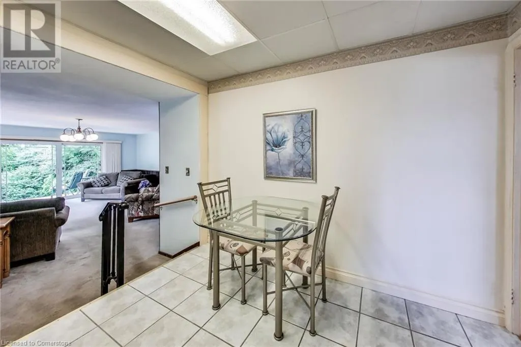 9 AVALON Avenue